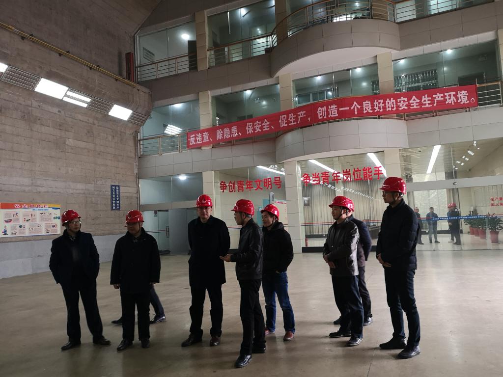 发展集团总经理苏德辉春节前调研指导株洲航电分星空买球·(中国)官方网站
安全生产工作