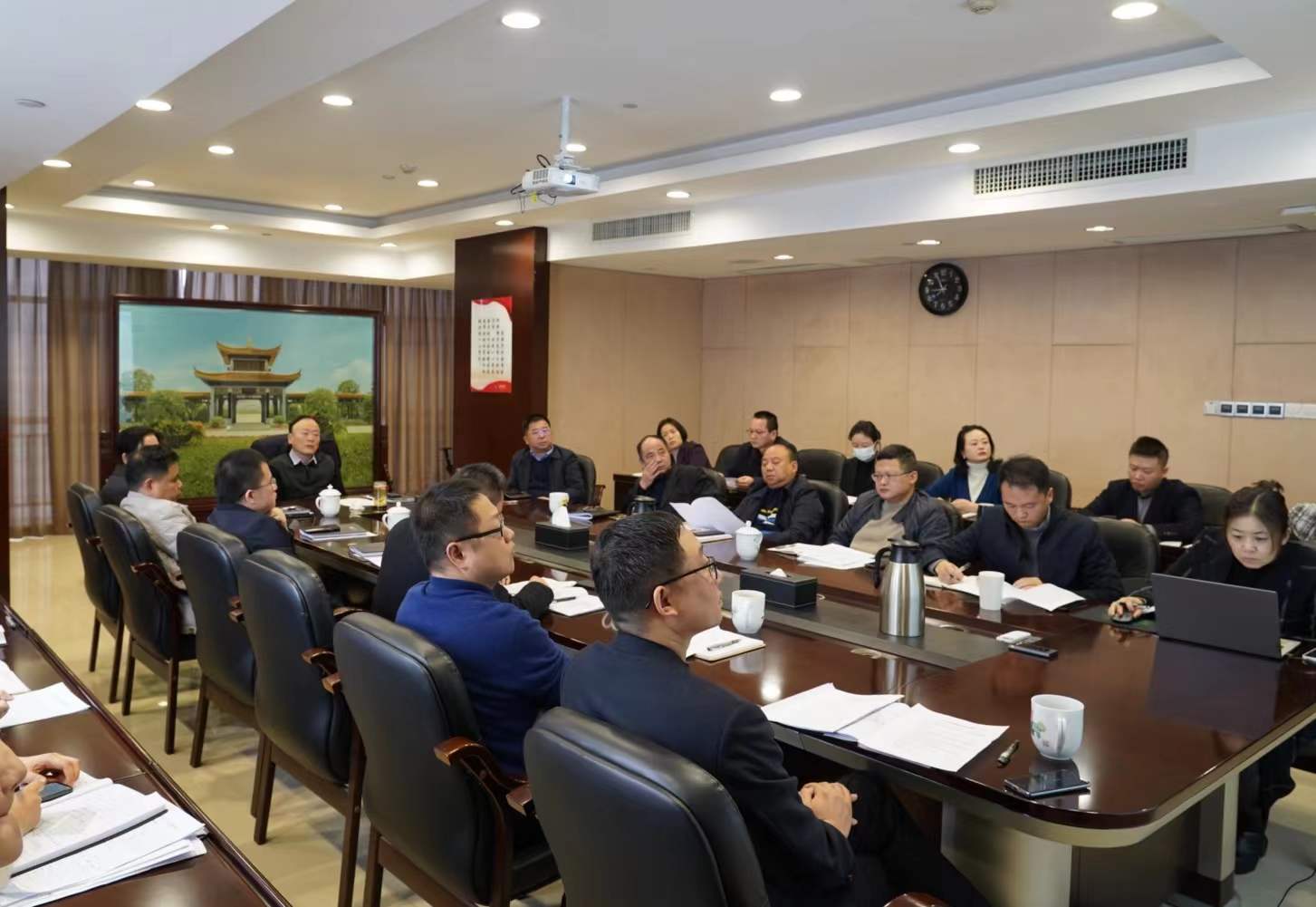 星空买球·(中国)官方网站召开2022年经营发展工作务虚会